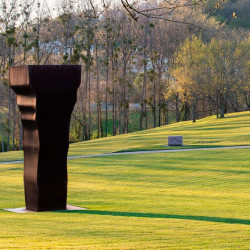 Chillida Leku, entrada más visita guiada.