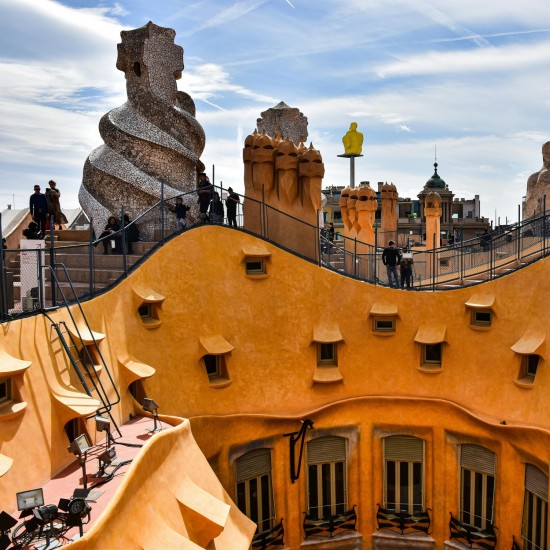 La Pedrera (Casa Mila) La Pedrera (Casa Mila)