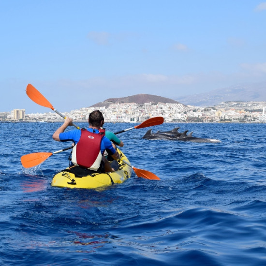 Kayak con snorkelling. Kayak con snorkelling.