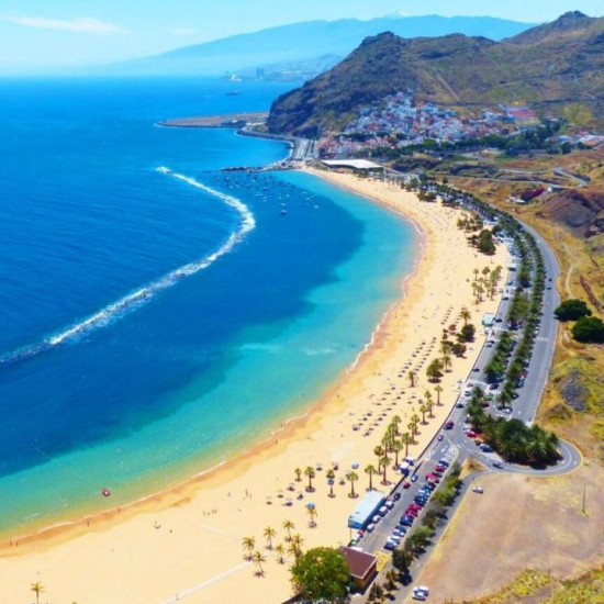 Tour por la isla, saliendo desde el norte y desde el sur Tour por la isla, saliendo desde el norte y desde el sur